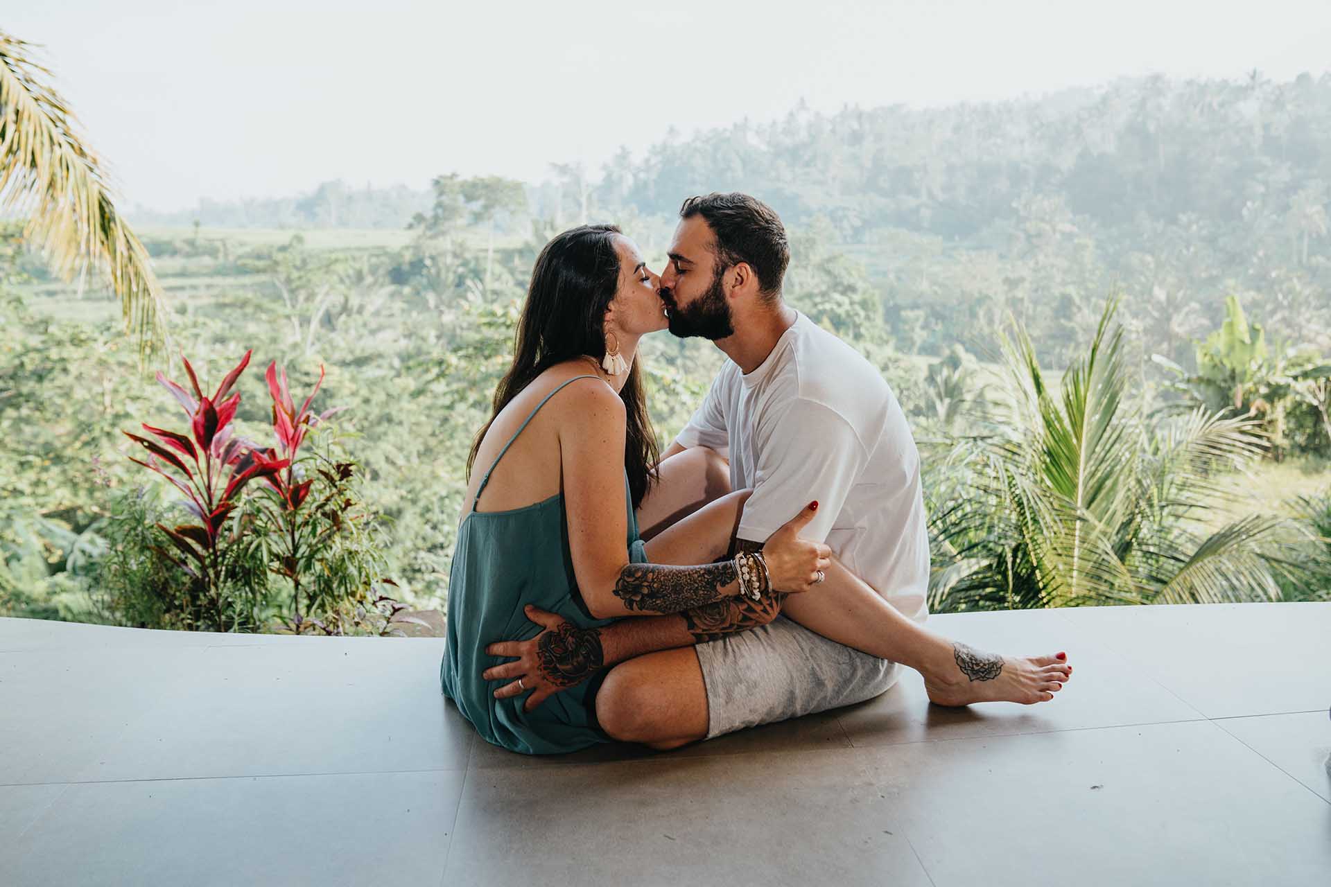 ceci matt photoshoot honeymoon session bali karangasem