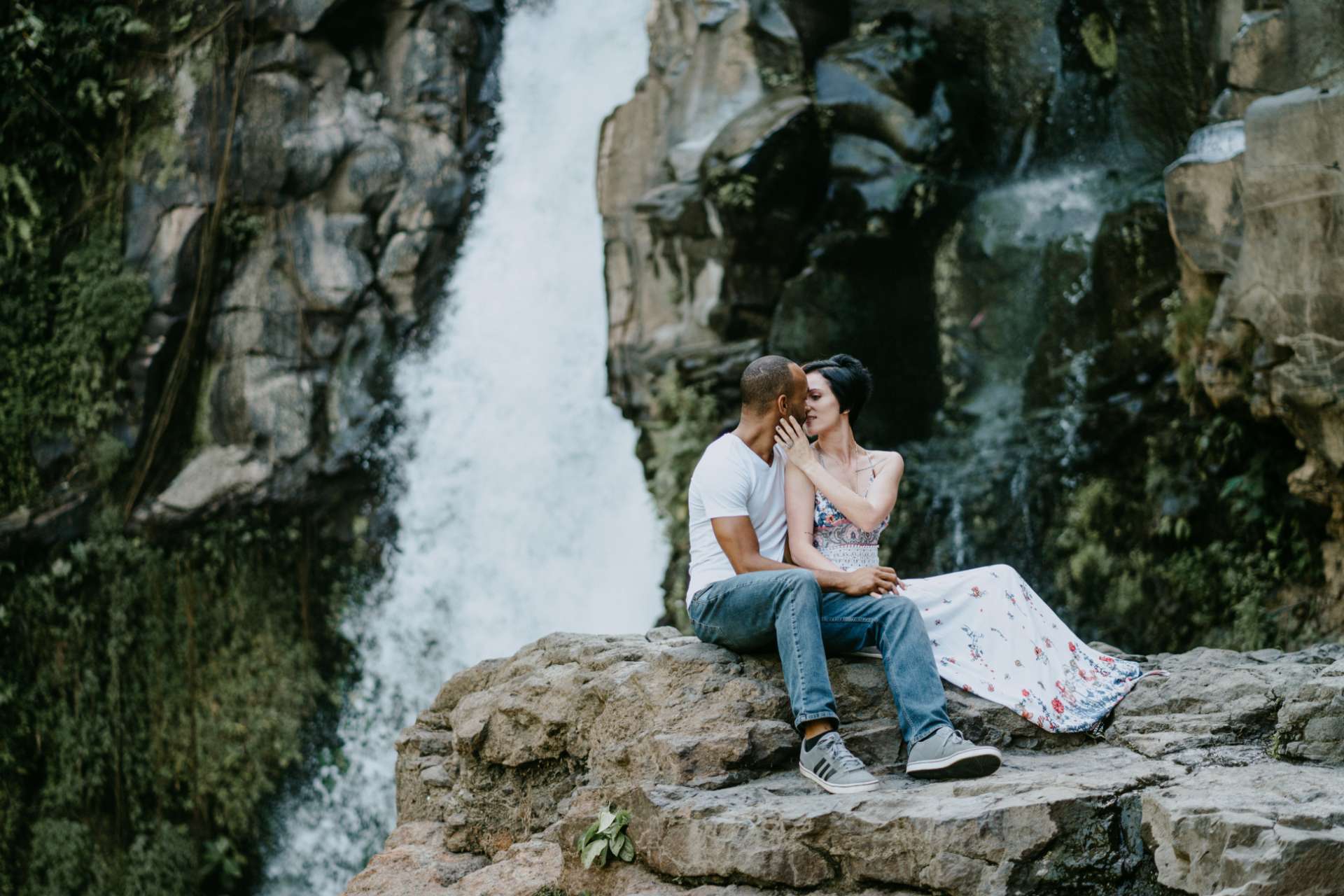 vanessa robert photoshoot blangsinga waterfall bali