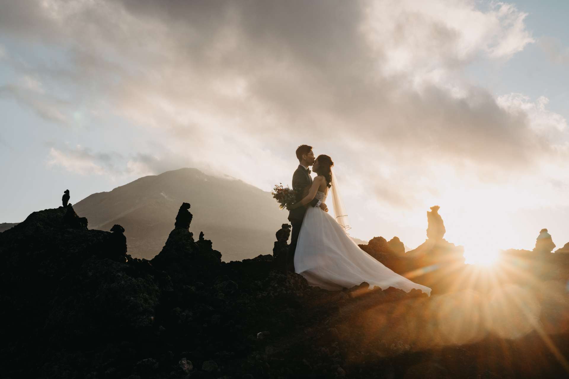 via roy prewedding bali black lava mountain