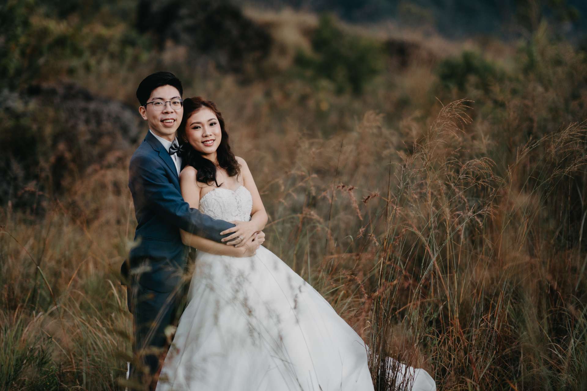 via roy prewedding bali black lava mountain