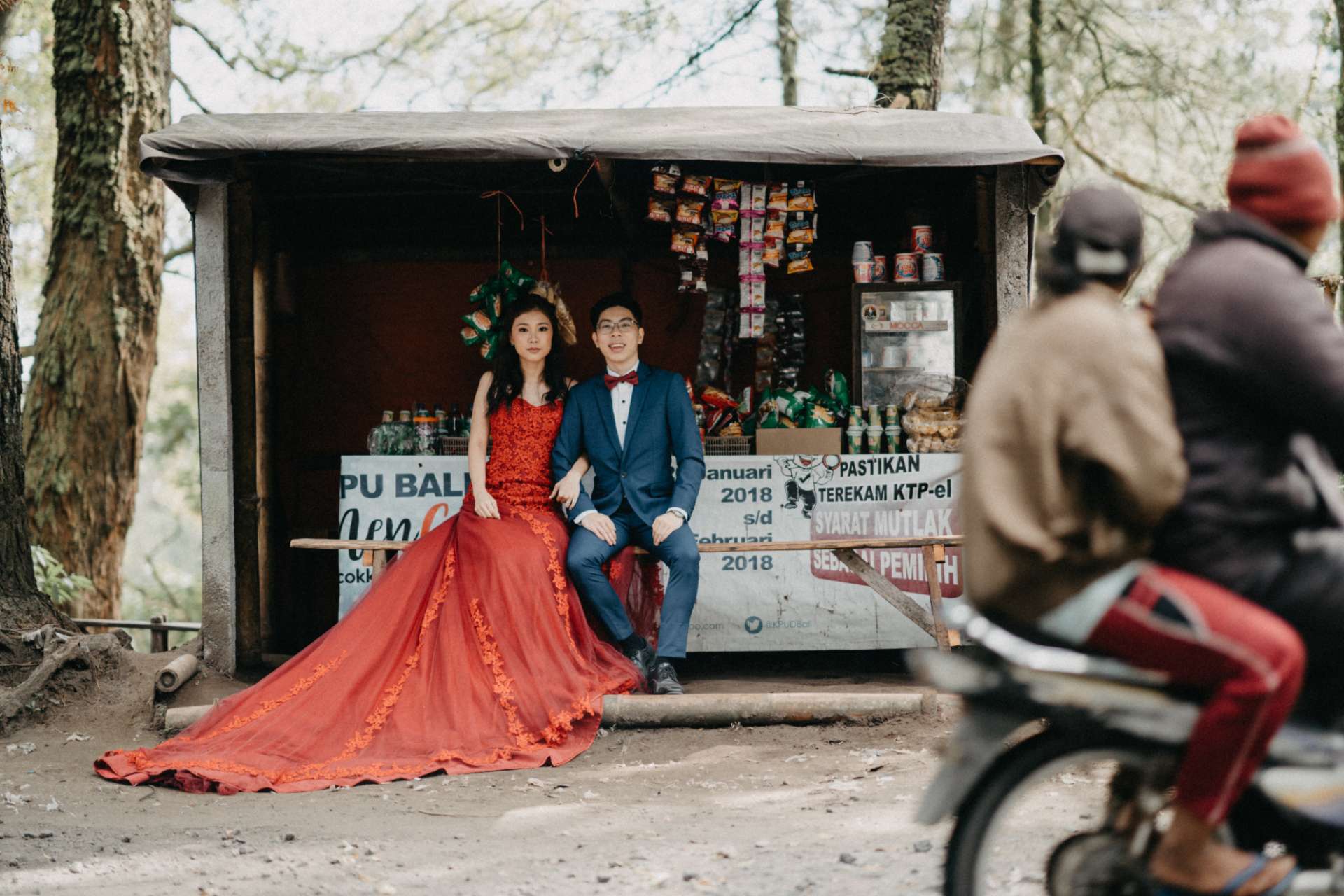 via roy prewedding bali kintamani mountain forest