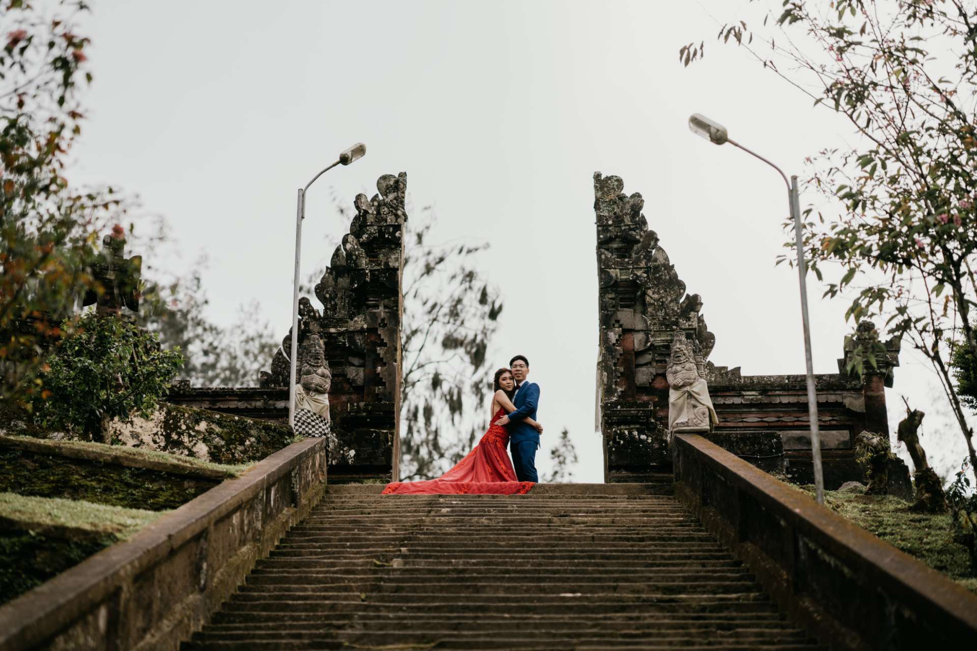 via roy prewedding bali kintamani mountain forest