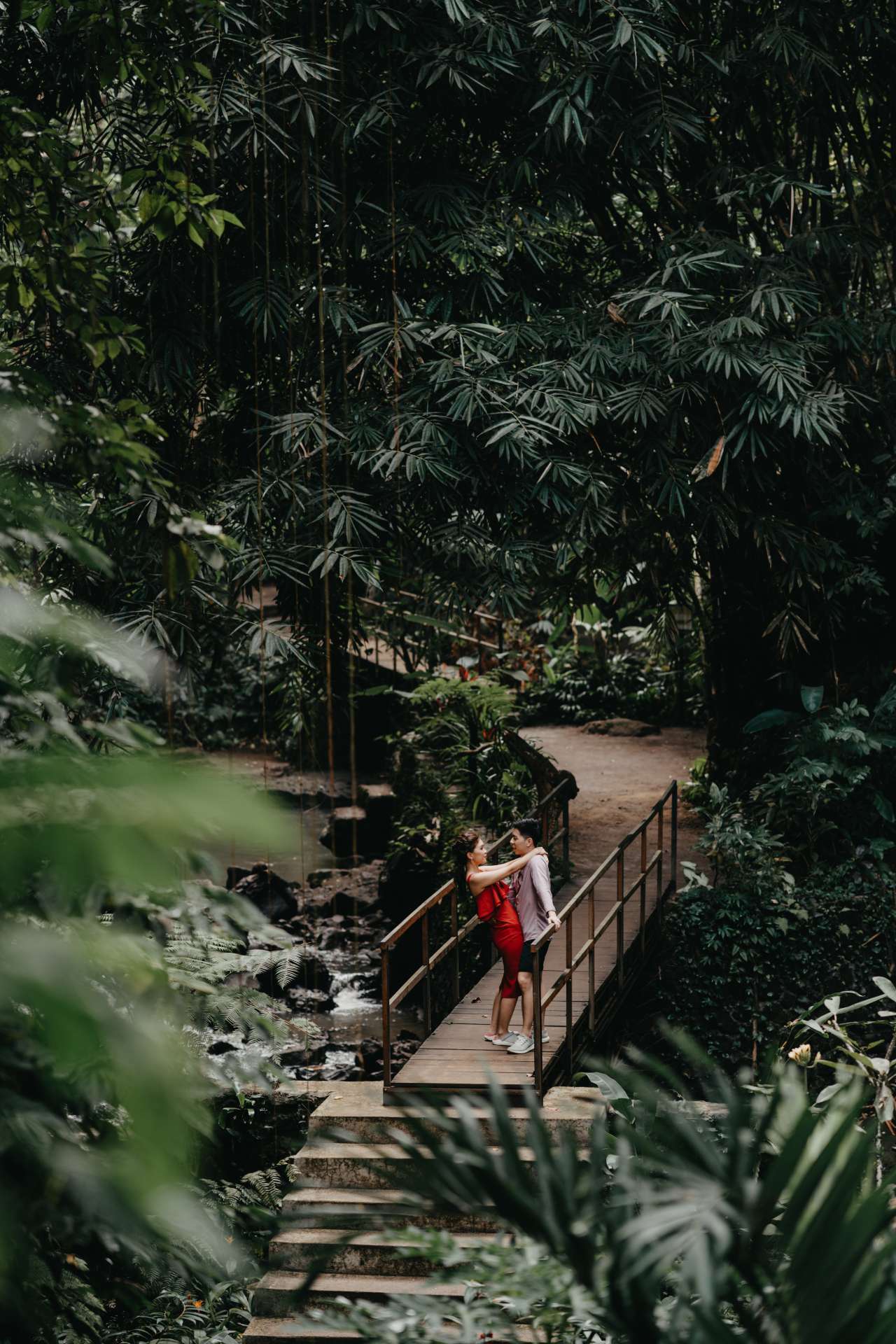 via roy prewedding bali tibumana waterfall ubud