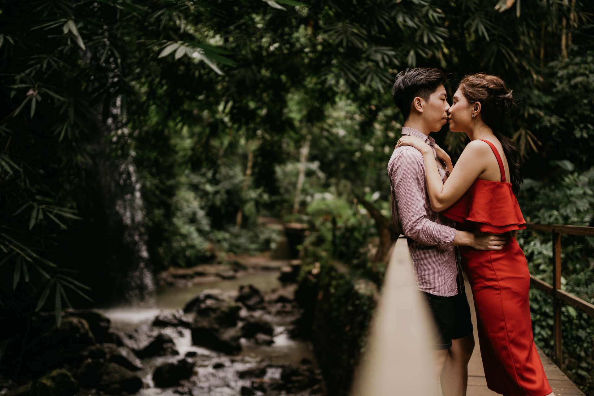 via roy prewedding bali tibumana waterfall ubud