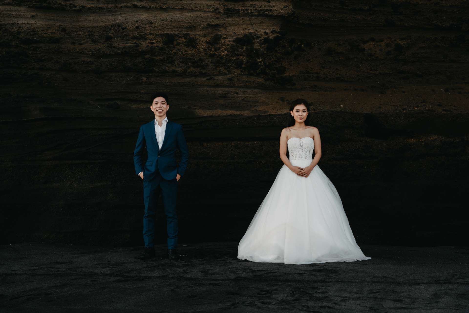 via roy prewedding bali nyayi beach
