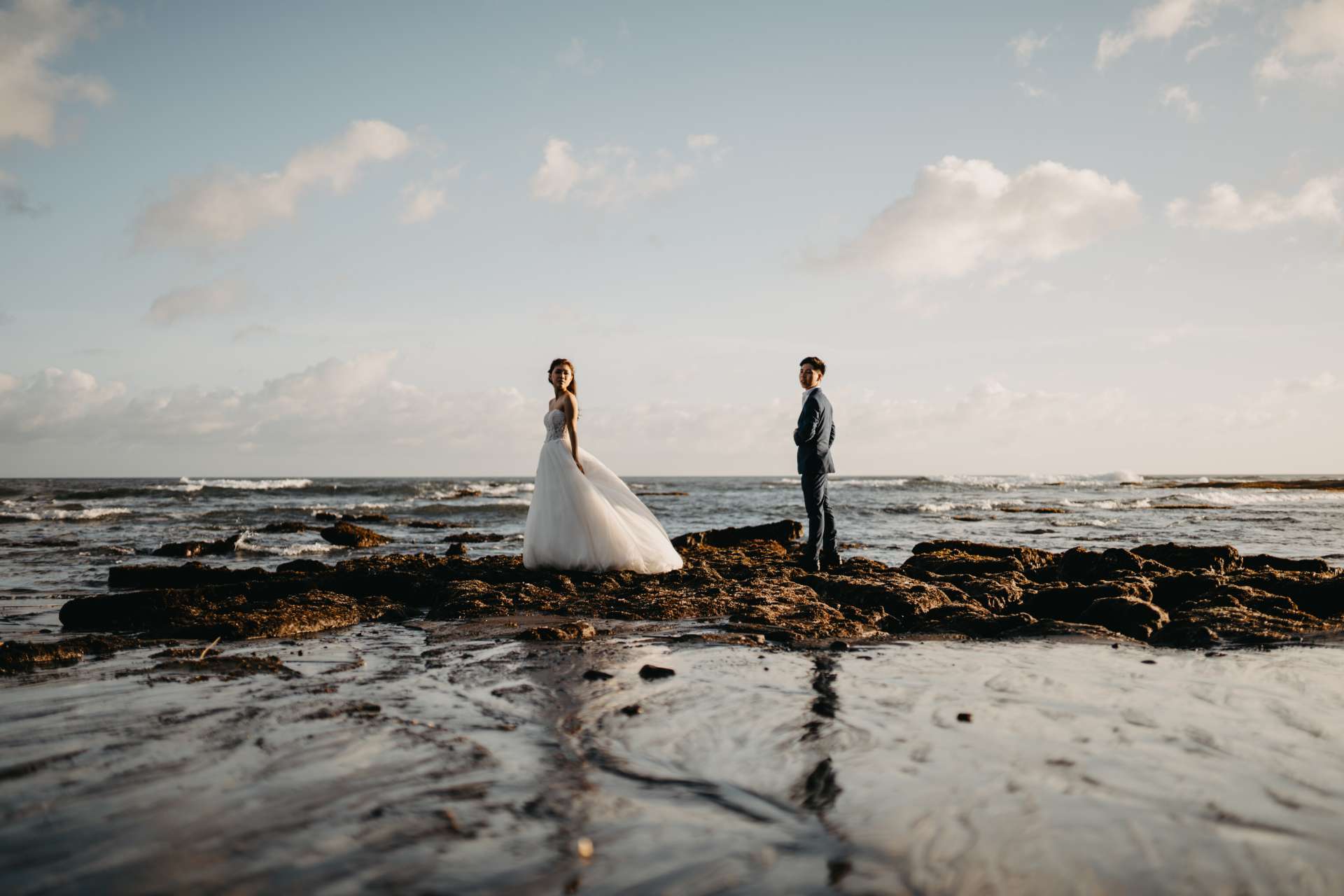 via roy prewedding bali nyayi beach