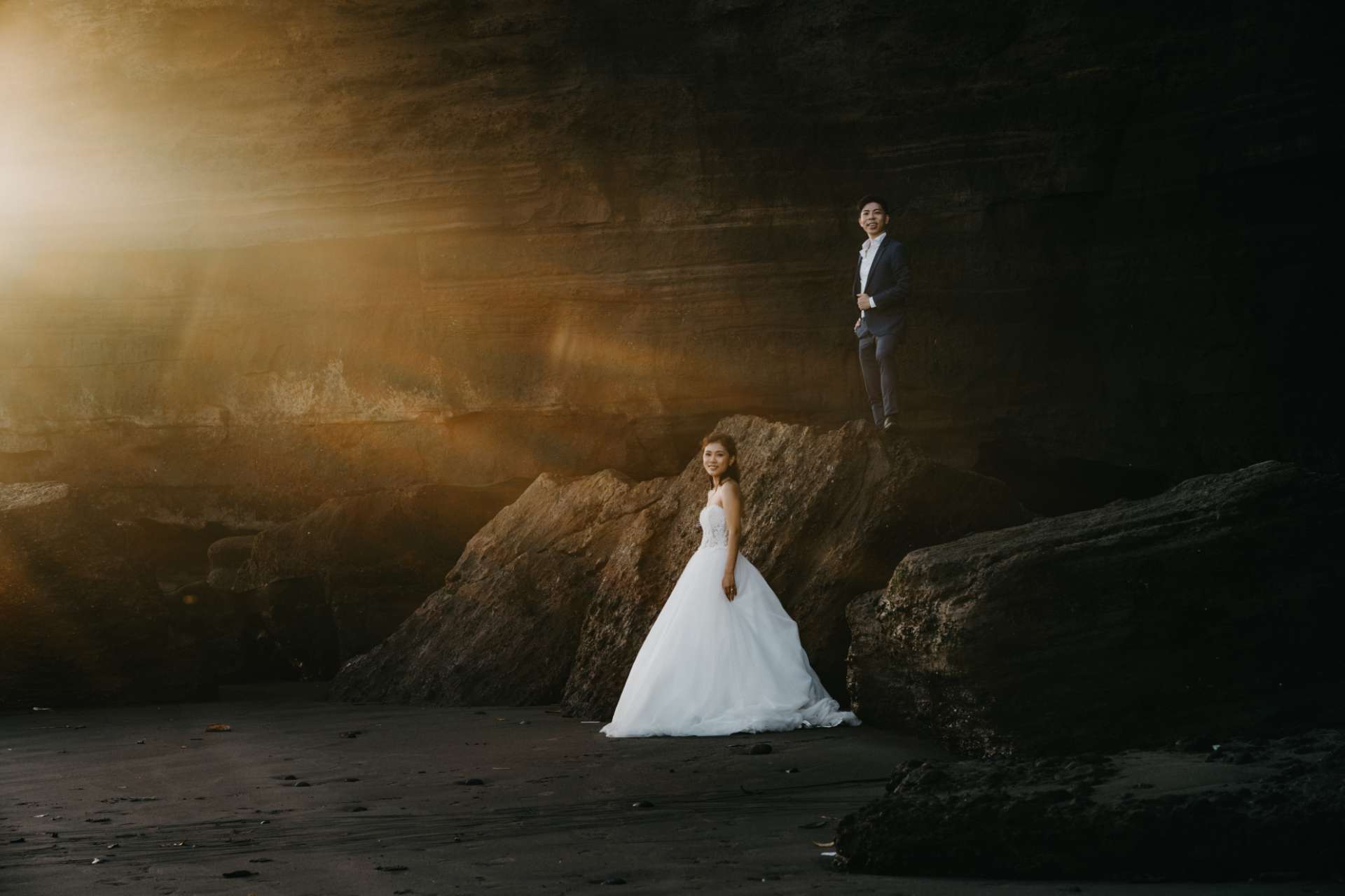 via roy prewedding bali nyayi beach